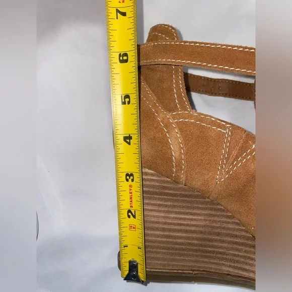 Sold NWT LUCKY BRAND LUKILI WEDGE SANDAL SIZE 9 - Picture 2 of 11